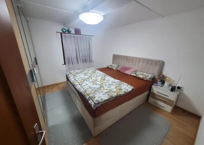 Single In House Kwatera prywatna Klosters